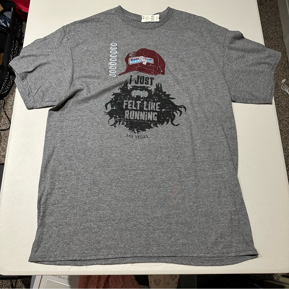 Bubba Gump Shrimp Co Men’s Forrest Gump T-Shirt - Size Large